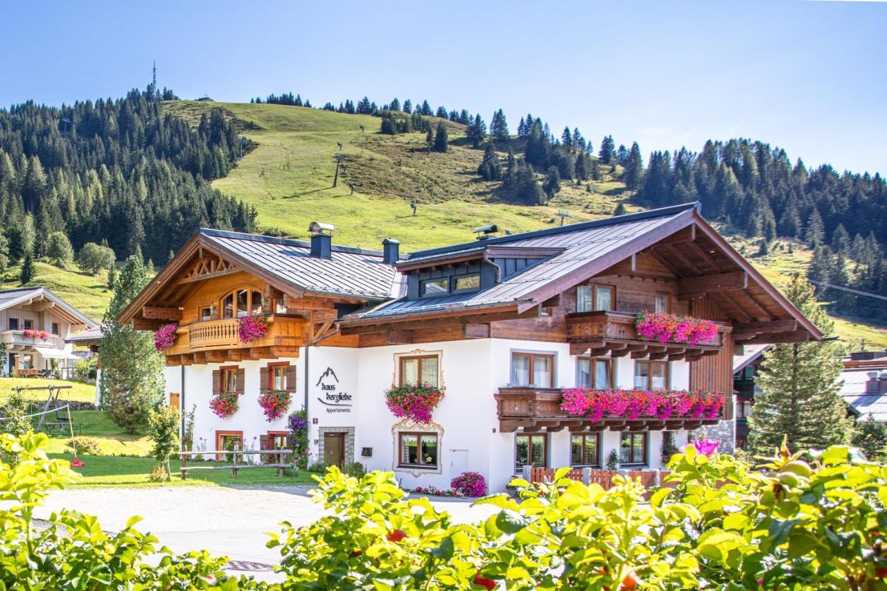 Haus Bergliebe Apartment Maria Alm am Steinernen Meer Luaran gambar